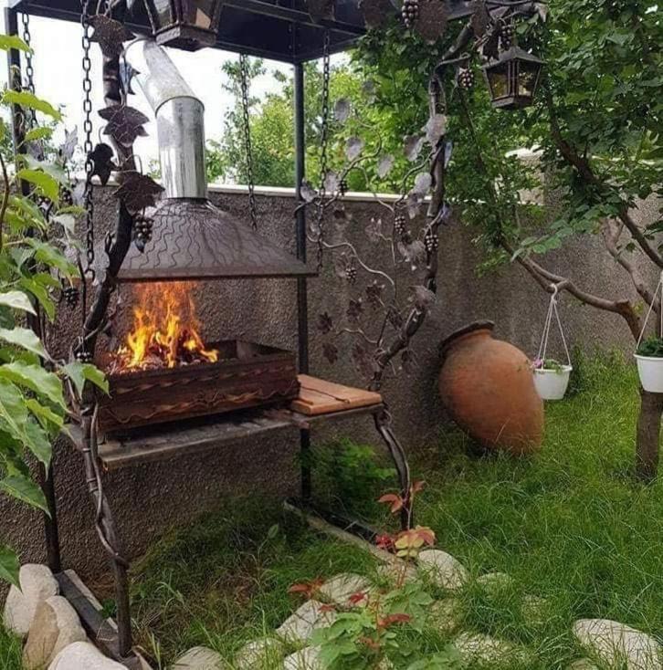 Hotel Guglux &Wine Cellar Telavi Kültér fotó