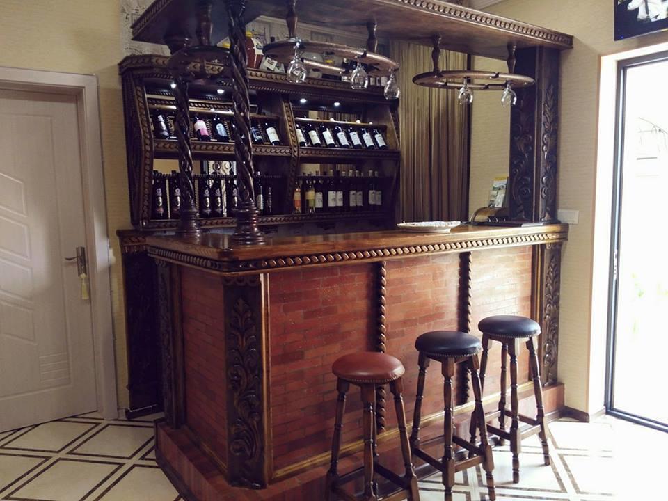Hotel Guglux &Wine Cellar Telavi Kültér fotó